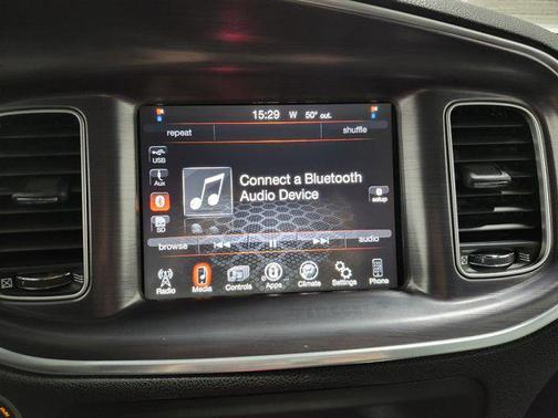 2015 Dodge Charger SE