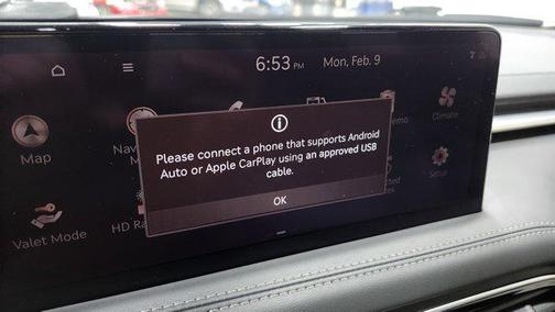 2023 Genesis G70 2.0T AWD