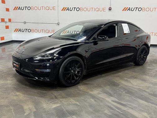 2022 Tesla Model 3 Standard Range