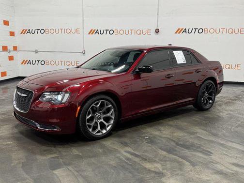 2019 Chrysler 300 Touring