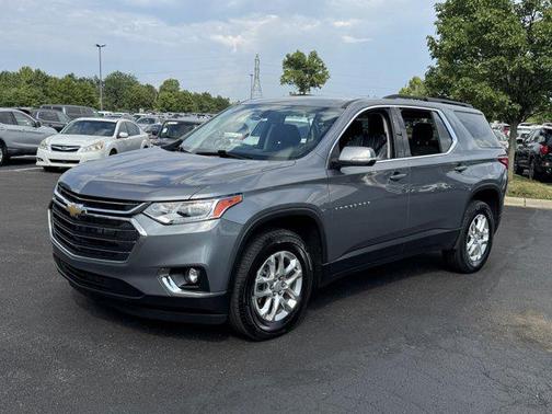 2021 Chevrolet Traverse LT Cloth