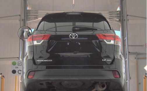2017 Toyota Highlander LE Plus