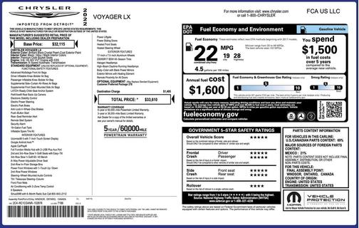 Brilliant Black Crystal Pearlcoat 2022 Chrysler Voyager LX
