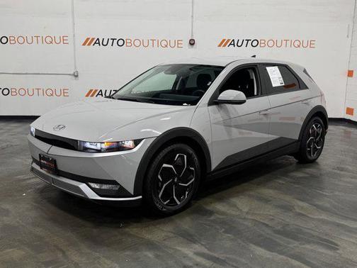 2024 Hyundai IONIQ 5 SEL