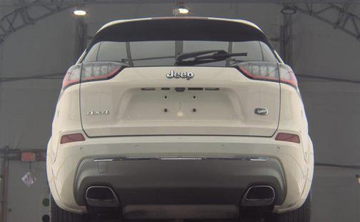 2019 Jeep Cherokee Overland