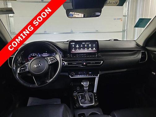 Dark Ocean Blue/Black Roof 2021 Kia Seltos SX Turbo