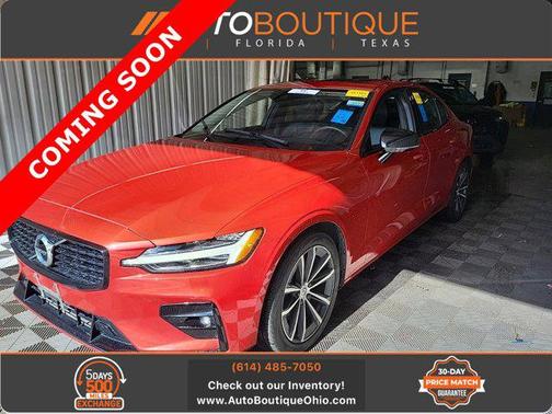 2021 Volvo S60 T5 Momentum