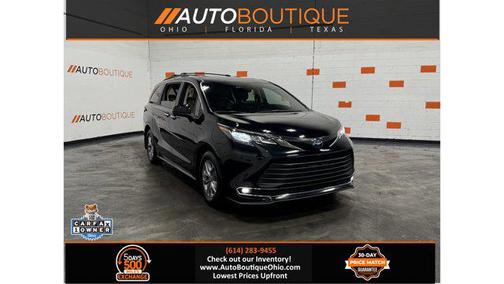 2023 Toyota Sienna XLE 8 Passenger