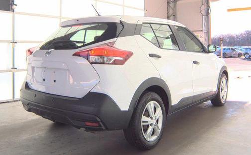 2020 Nissan Kicks S