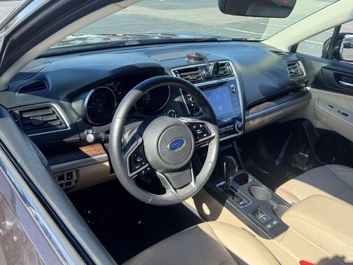 Cinnamon Brown Pearl 2019 Subaru Outback 2.5i Limited