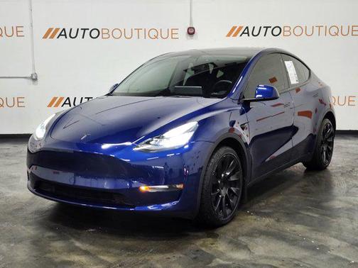 2022 Tesla Model Y Long Range Dual Motor All-Wheel Drive