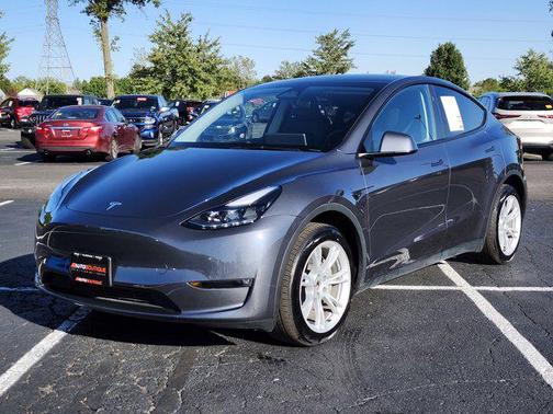 2023 Tesla Model Y RWD