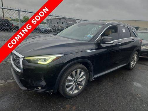 2021 INFINITI QX50 LUXE