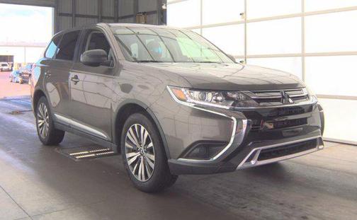 2019 Mitsubishi Outlander ES