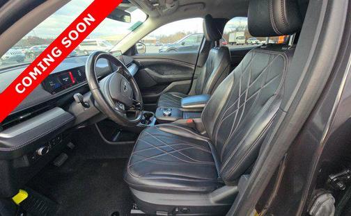 2022 Ford Mustang Mach-E Select