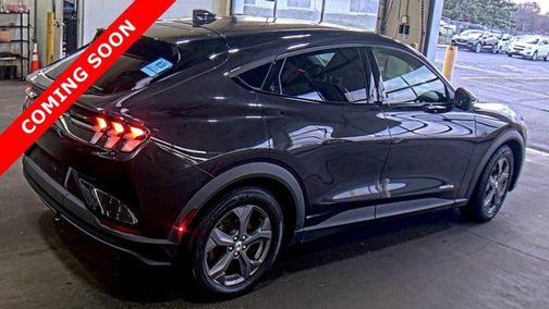 2022 Ford Mustang Mach-E Select