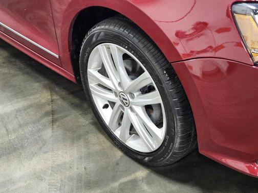 2017 Volkswagen Jetta 1.8T SEL