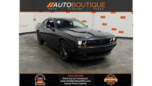 2019 Dodge Challenger SXT