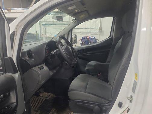 2020 Nissan NV200 SV