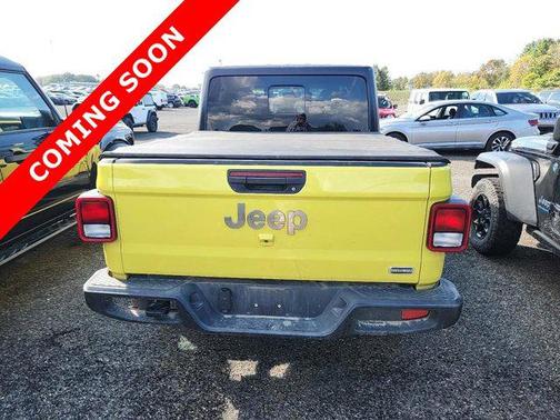 2023 Jeep Gladiator Overland