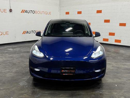 2024 Tesla Model Y Long Range Dual Motor All-Wheel Drive