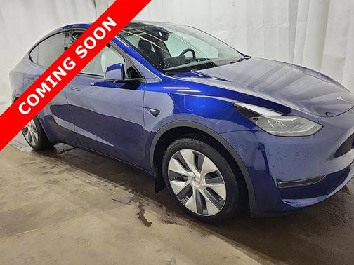 2024 Tesla Model Y Long Range Dual Motor All-Wheel Drive