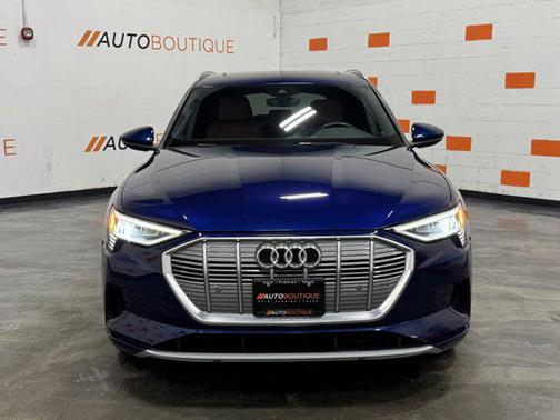 2021 Audi e-tron Premium