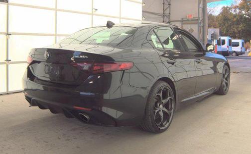 2017 Alfa Romeo Giulia Ti