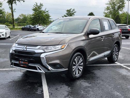 2019 Mitsubishi Outlander ES
