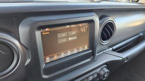 2022 Jeep Gladiator Sport S