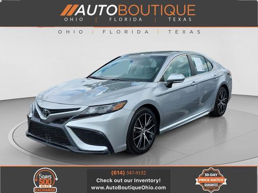Celestial Silver Metallic 2022 Toyota Camry SE