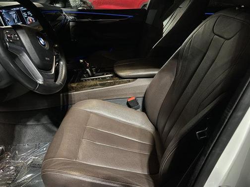 Photo 5 of 30 of 2017 BMW X5 eDrive xDrive40e