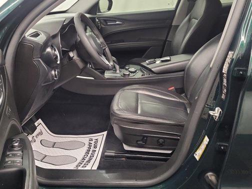 2018 Alfa Romeo Stelvio Base