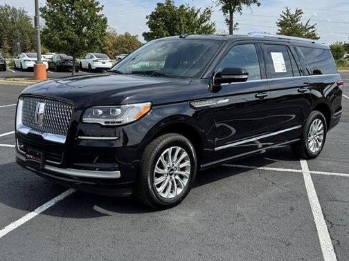 2024 Lincoln Navigator Premiere