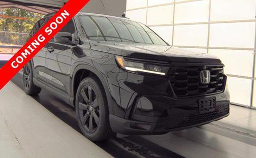 Crystal Black Pearl 2025 Honda Pilot Black Edition