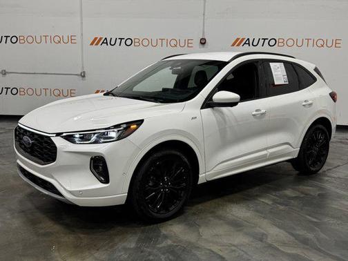 2023 Ford Escape ST-Line Elite