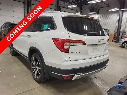 2021 Honda Pilot Touring 8-Passenger