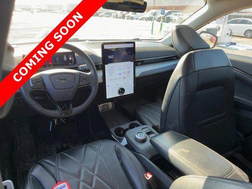 2022 Ford Mustang Mach-E Select