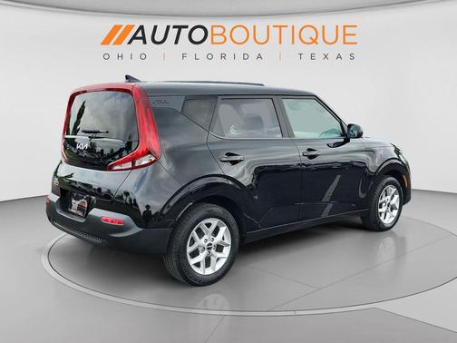 Cherry Black 2022 Kia Soul LX