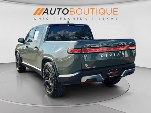 Green 2022 Rivian R1T Launch Edition