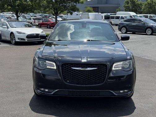 2019 Chrysler 300 S