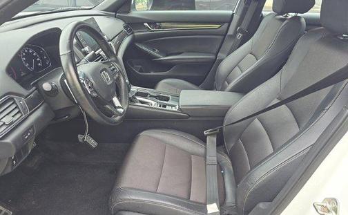 Platinum White Pearl 2019 Honda Accord Sport