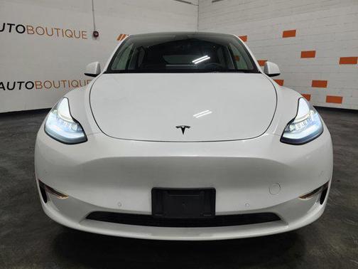 Pearl White Multi-Coat 2021 Tesla Model Y Long Range Dual Motor All-Wheel Drive
