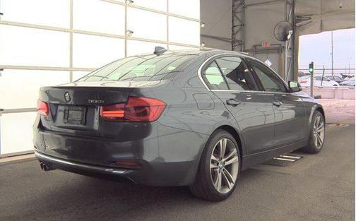 2018 BMW 330 330i