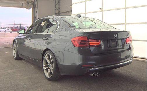 2018 BMW 330 330i