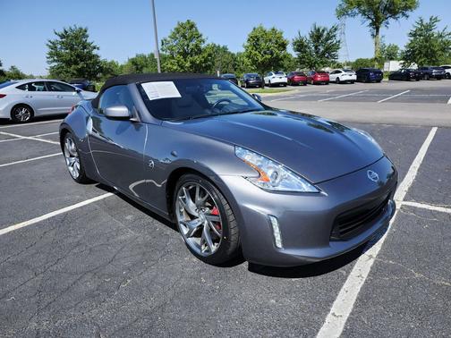 Gun Metallic 2017 Nissan 370Z Touring Sport