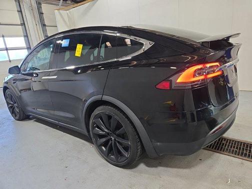 Solid Black 2019 Tesla Model X Long Range
