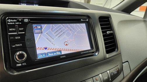 2014 Toyota Sienna XLE