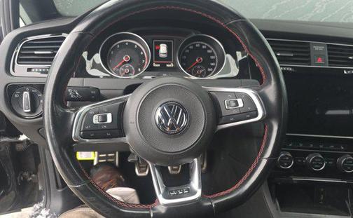 2018 Volkswagen Golf GTI 2.0T S 4-Door