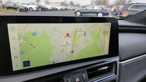 2023 Lexus ES 300h Luxury